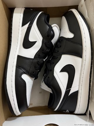 Nike Air Jordan 1 Low Blanco y Negro