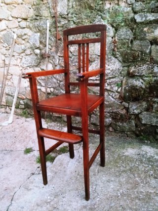 Silla de madera alta 1m x 38cm