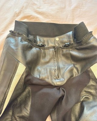 Mono de moto Berik GP Talla 50