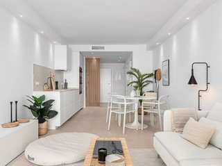 Piso en venta en Nueva Andalucía centro en Marbella