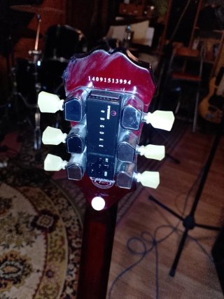 Guitarra Eléctrica Roja