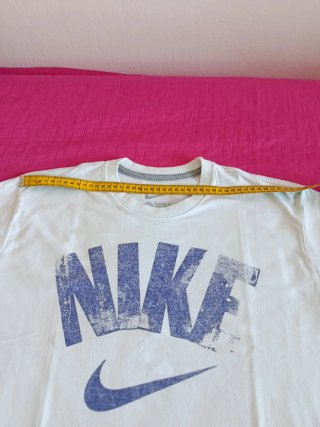 T-shirt Nike uomo bianca