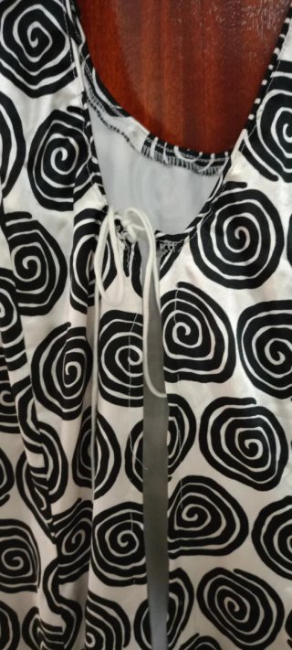 Vestido Flamenca Espirales Asimétrico (talla 42)