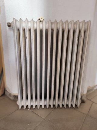 Radiador Hierro Fundido Grande, Alto 89 y Ancho 64