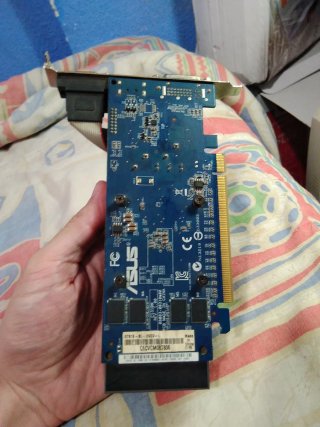 Tarjeta Gráfica ASUS Nvidia HDMI 2GB