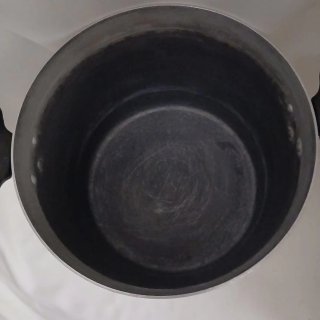 Olla Grande Aluminio con Tapa Negra