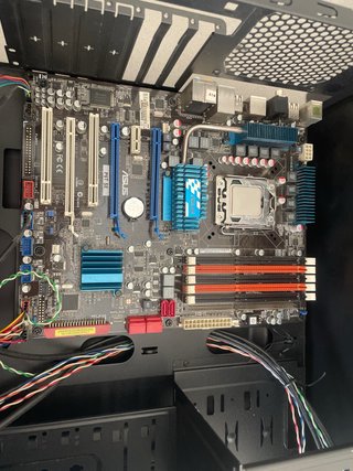 Torre Cooler Master y Placa Base ASUS i7