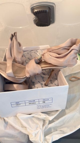 Zapatos de fiesta sissei Talla 38 un
