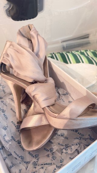 Zapatos de fiesta sissei Talla 38 un