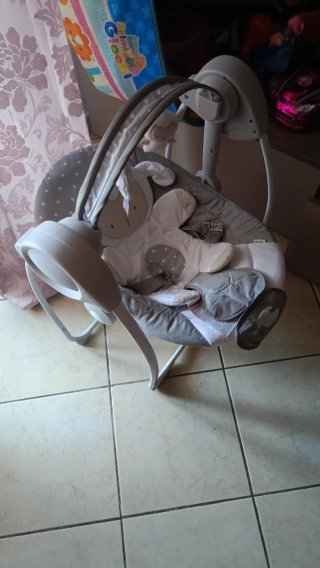 Sdraietta neonato a dondolo