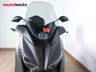 YAMAHA X-MAX 125