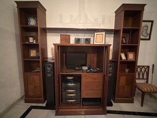 Mueble TV con Librería
