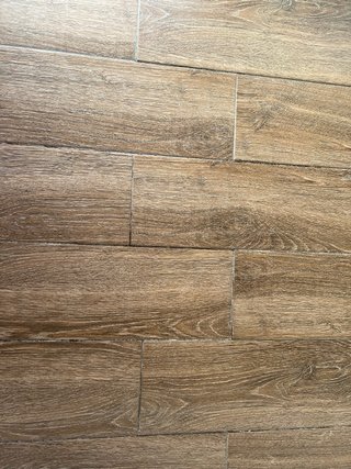 Suelo porcelánico imitación madera