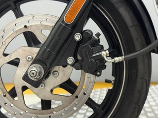 HARLEY DAVIDSON STREET 750