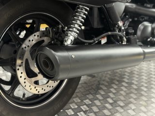 HARLEY DAVIDSON STREET 750