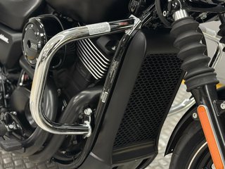 HARLEY DAVIDSON STREET 750