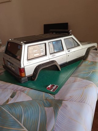 Jeep Cherokee SCX 10 II (body)