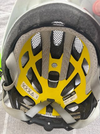 Casco de bicicleta Scott blanco y Scott verde