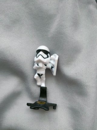 Vendo/Cambio Figuras Kinder Star Wars