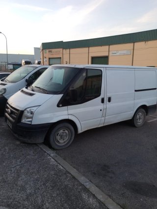 Ford E-Transit 2010