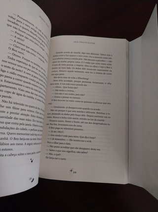 “Olá, Fala o Oliver”, de Dustin Thao