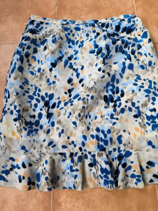 Conjunto estampado top y falda
