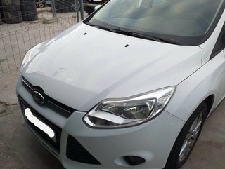 Ford paragolpes trasero focus iii sedan 1.0 237652