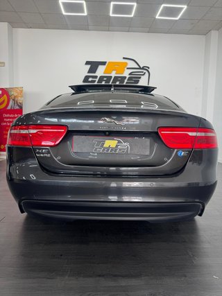 Jaguar XE 2020