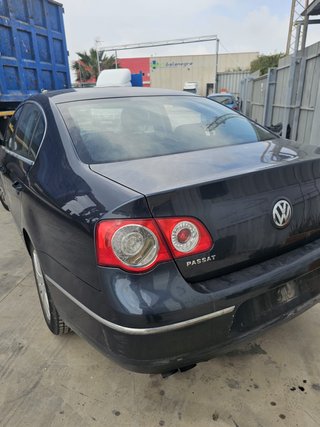 Volkswagen Passat B6