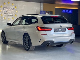 BMW 330e