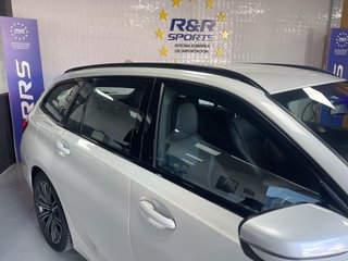 BMW 330e