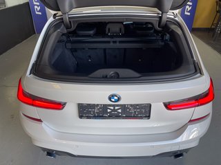 BMW 330e