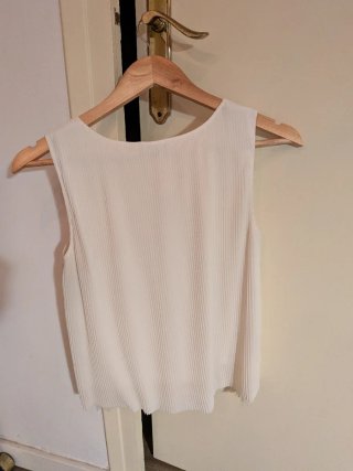 Top Massimo Dutti blanco plisado