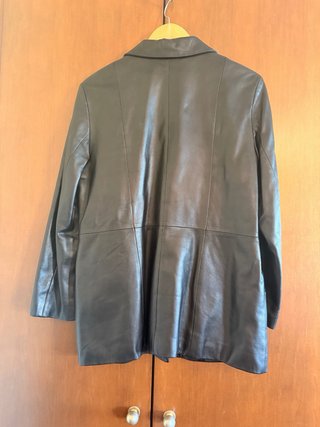 Chaqueta de cuero negra
