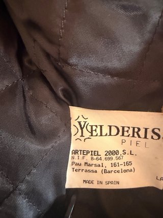 Chaqueta de cuero negra