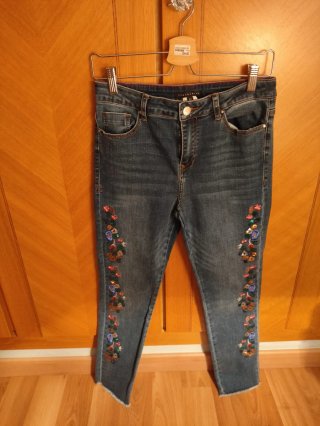 Pantalón vaquero Tiffosi bordado Talla M