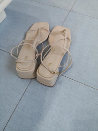 Sandalias Zara Piel Tacón Cuadrado Talla 39