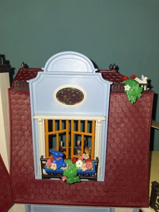 Casa Playmobil con figuras