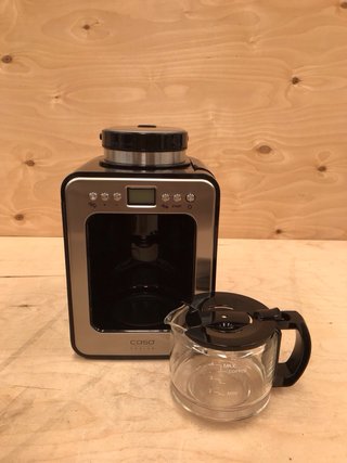 Cafetera con molinillo Acero Inox. Caso 1848