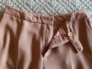 Pantalón recto rosa claro