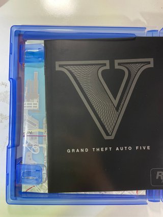 Grand Theft Auto V - 5026555424295 - PS4