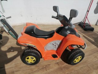 Quad infantil naranja
