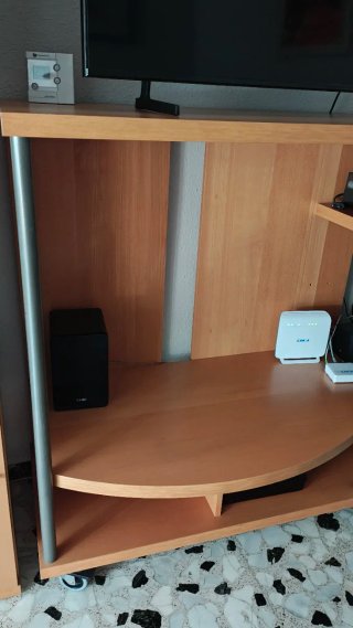 Mueble TV madera y metal