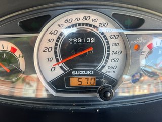 Suzuki Burgman 200,