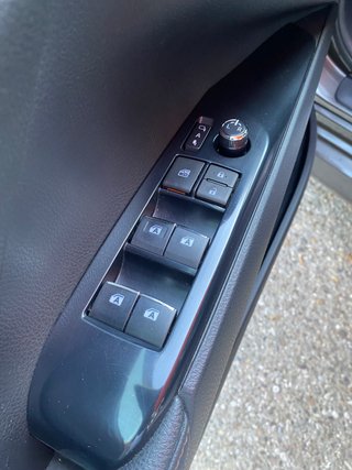EXPECTACULAR!!! TOYOTA CAMRY LUXURY HIBRIDO