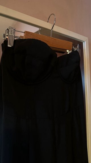 Mono largo negro Stradivarius