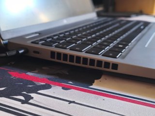 Dell Latitude 5520 (16GB RAM / 512GB SSD) Portátil