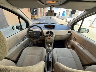 Renault Modus 1.4  104.000km / ETIQUETA B