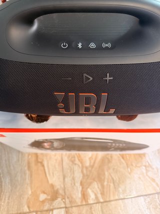 JBL Boombox 4 Negra