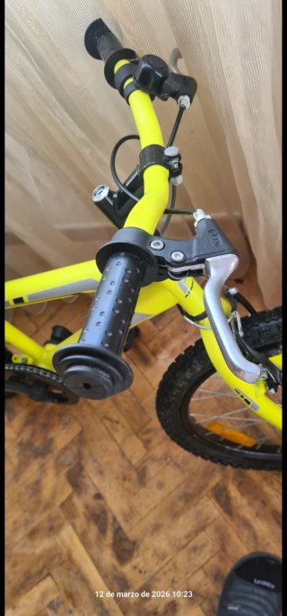 Bicicleta Infantil ATRACTOR Amarilla
